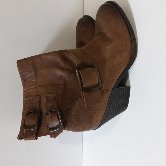 Lucky brand Tommie ankle boots women 7.5M  leather  pull on adjustable buckle - Picture 5 of 15